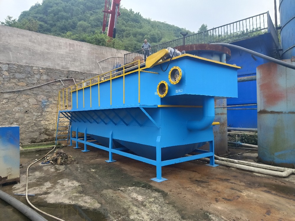 2024年4月17日山西呂梁養(yǎng)殖場氣浮機(jī)安裝案例